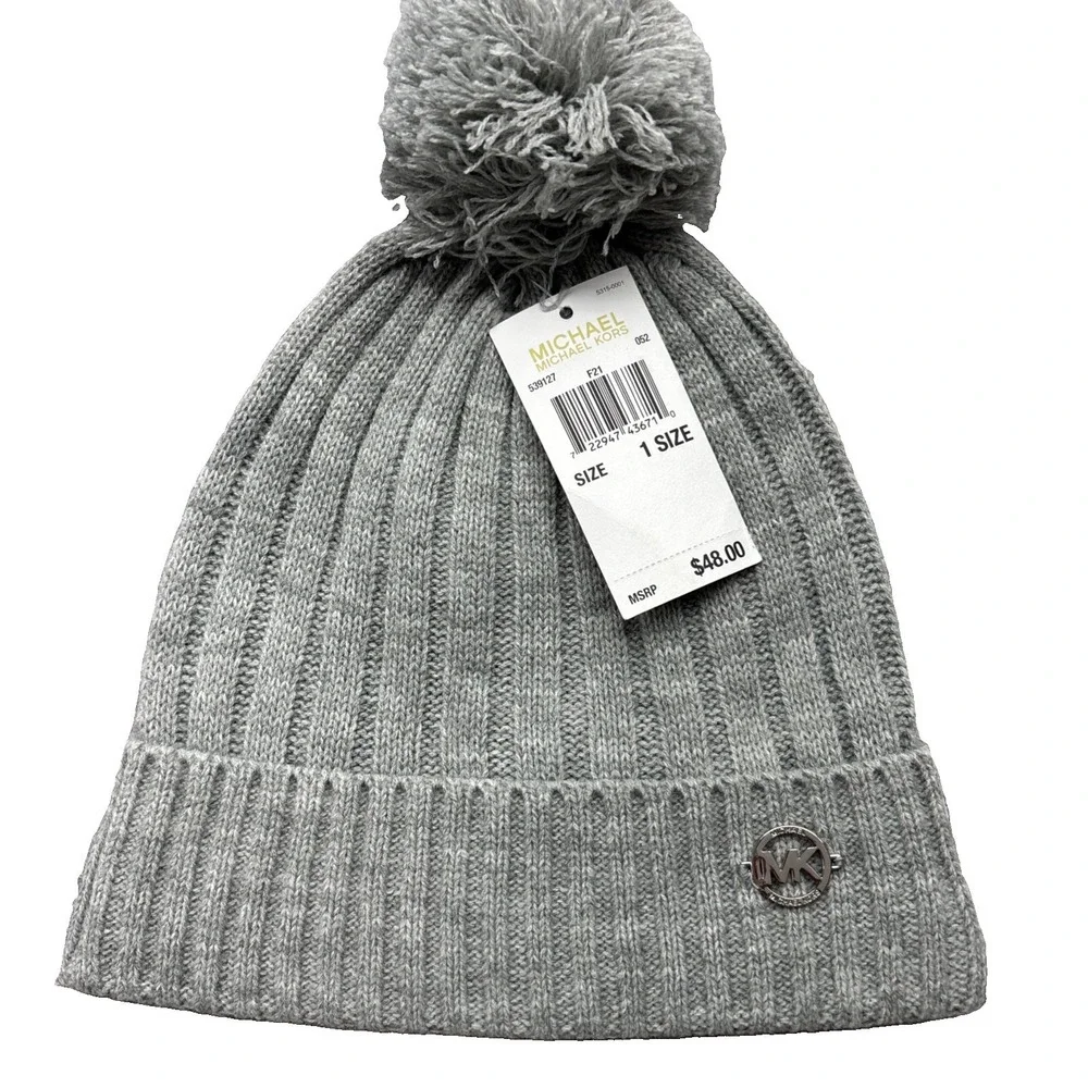 Michael Kors Women's One Size Winter Beanie w Pom Pom Gray Knit Hat NWT